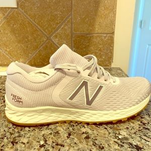 Women's Fresh Foam Arishi v2